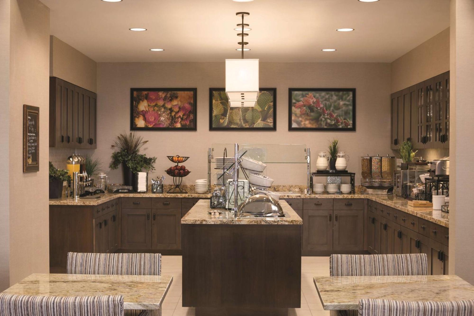 Homewood Suites Tucson St. Philip'S Plaza University Extérieur photo